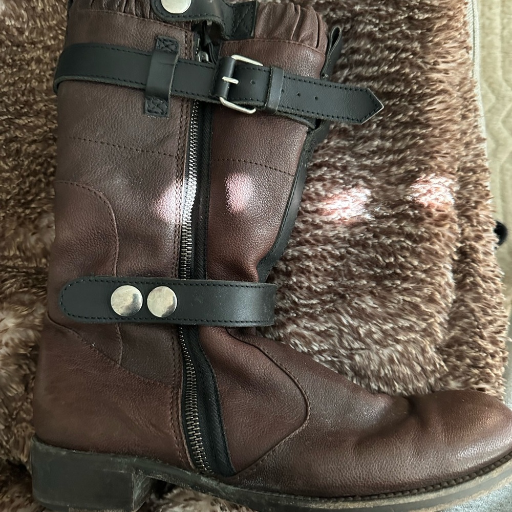 Balenciaga vintage brown and black sherpa lined boots - Picture 8 of 13